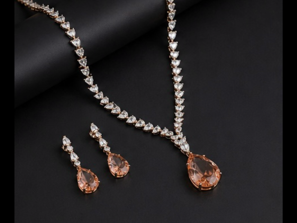 Parure Élégance Rosée – Dorée à l’Or Fin 18 ct